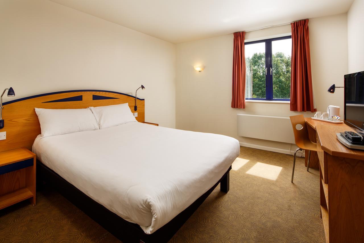 Hotel Ibis Preston North Esterno foto